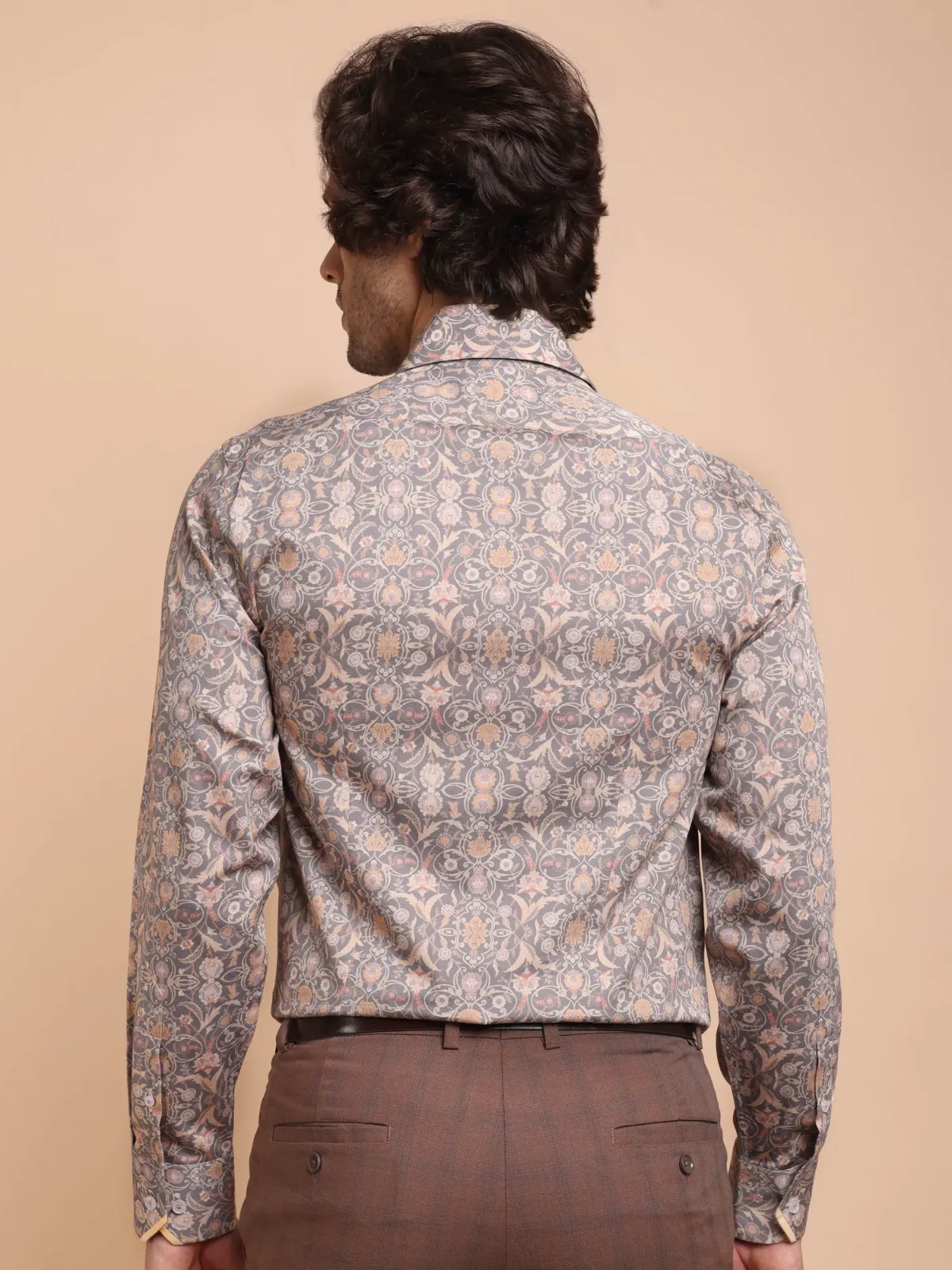 Warm Hues in Grey Base Shadowflora  Print Shirt